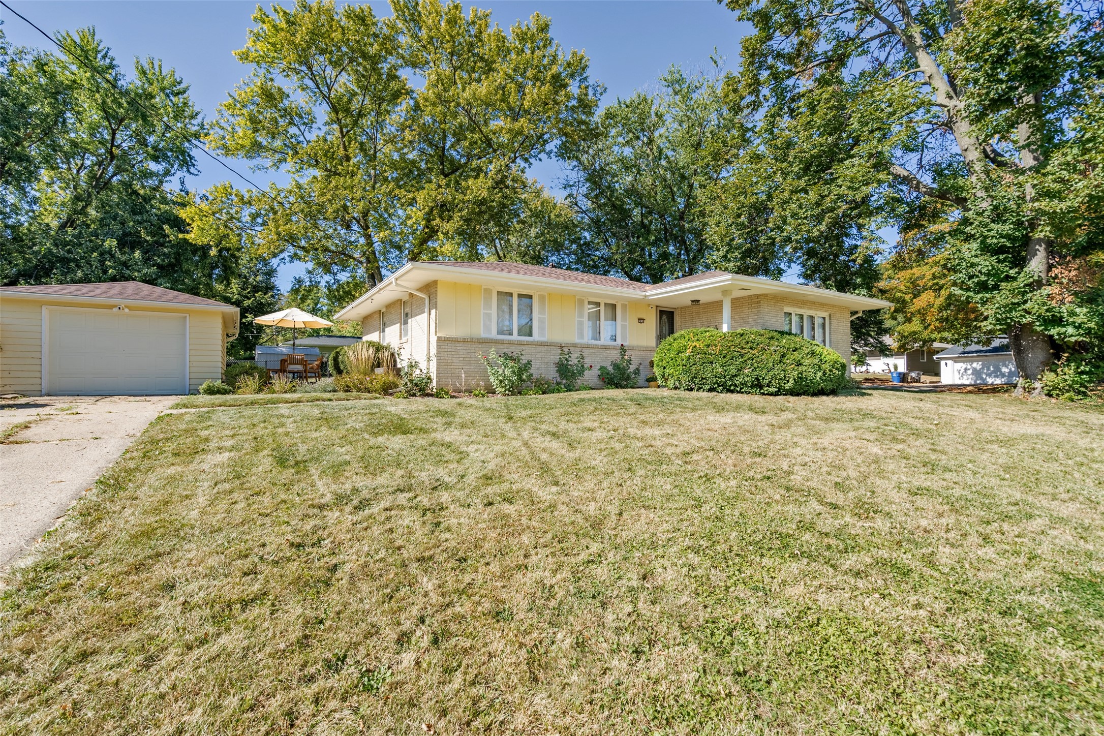 25088 Eagle Vista Drive, Adel, Iowa image 3