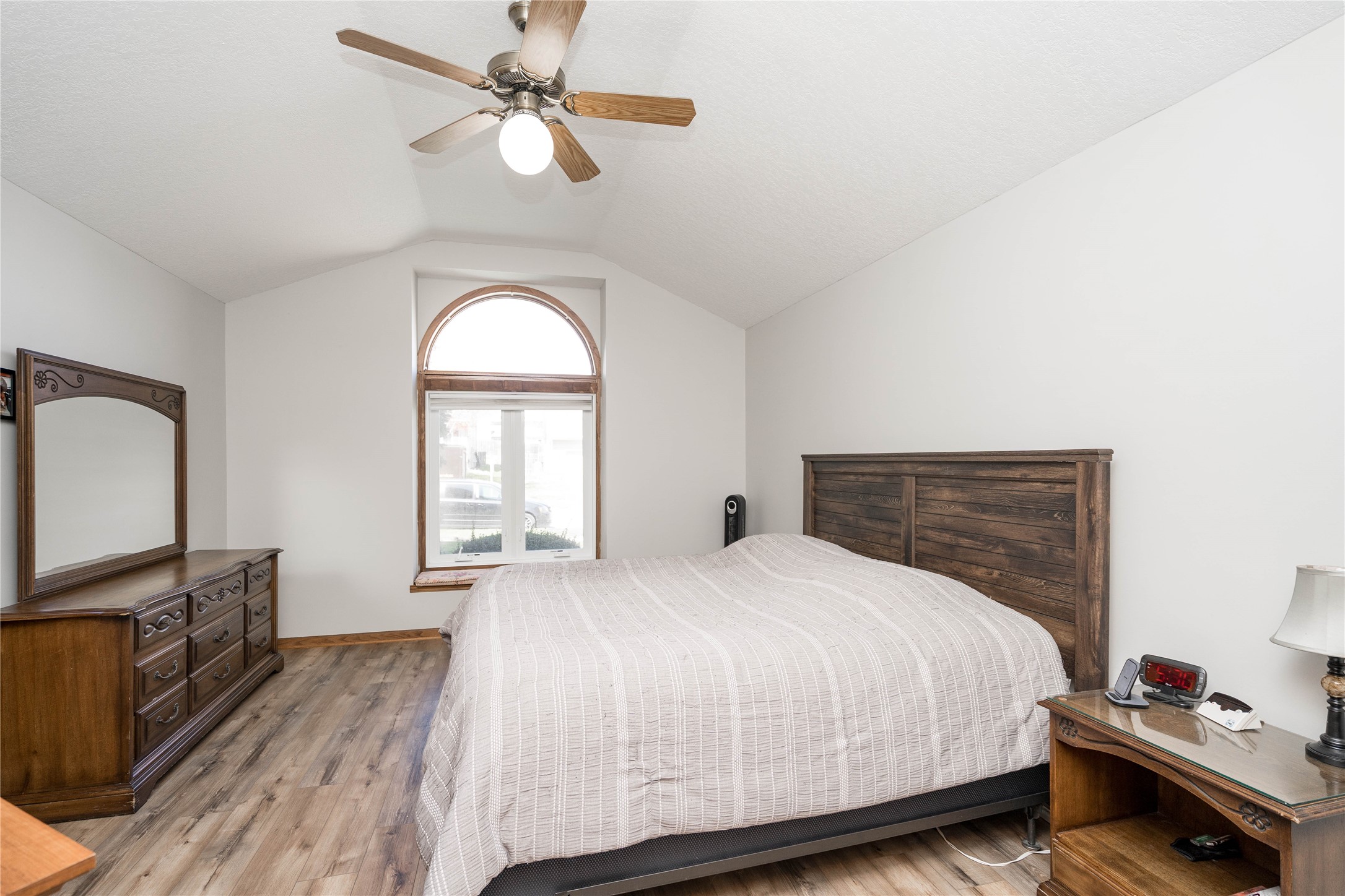 5408 Cody Drive, West Des Moines, Iowa image 12