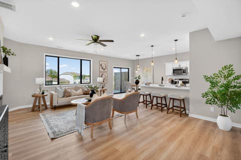 Condo For Sale - 7000 Lake Ridge Avenue #67<br/> Des Moines, IA 50320