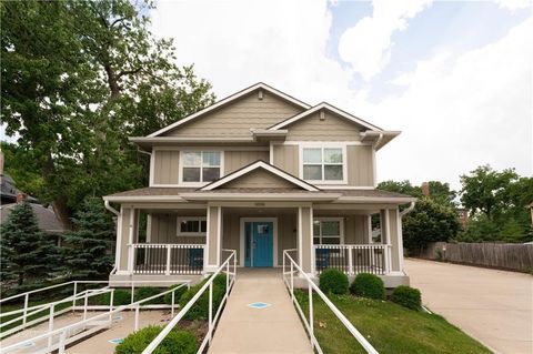 3330 University Avenue Des Moines IA 50311