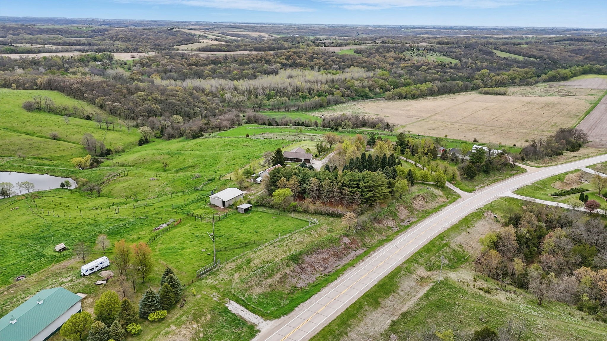2900 Wagon Road, Stuart, Iowa image 35