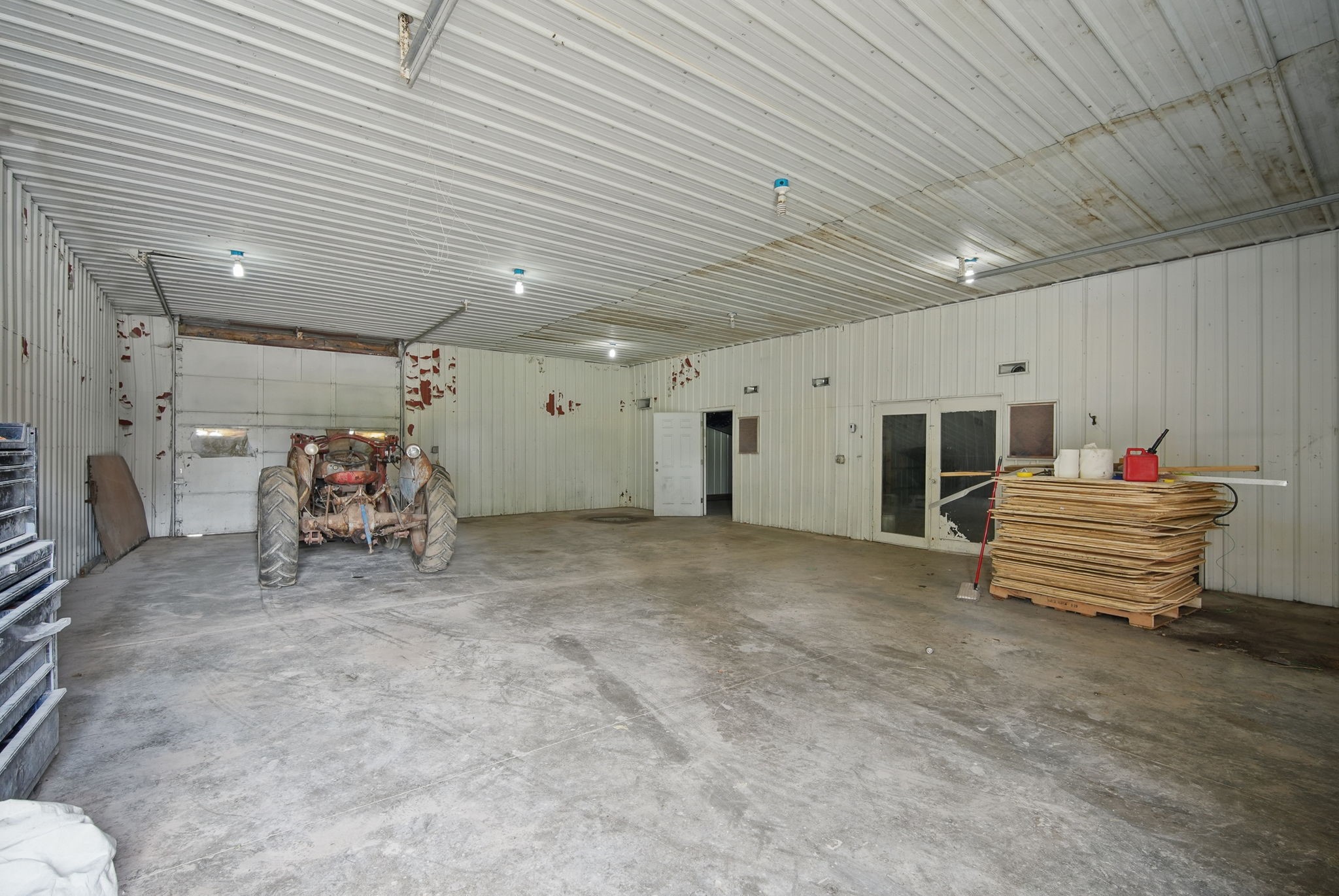 2900 Wagon Road, Stuart, Iowa image 27