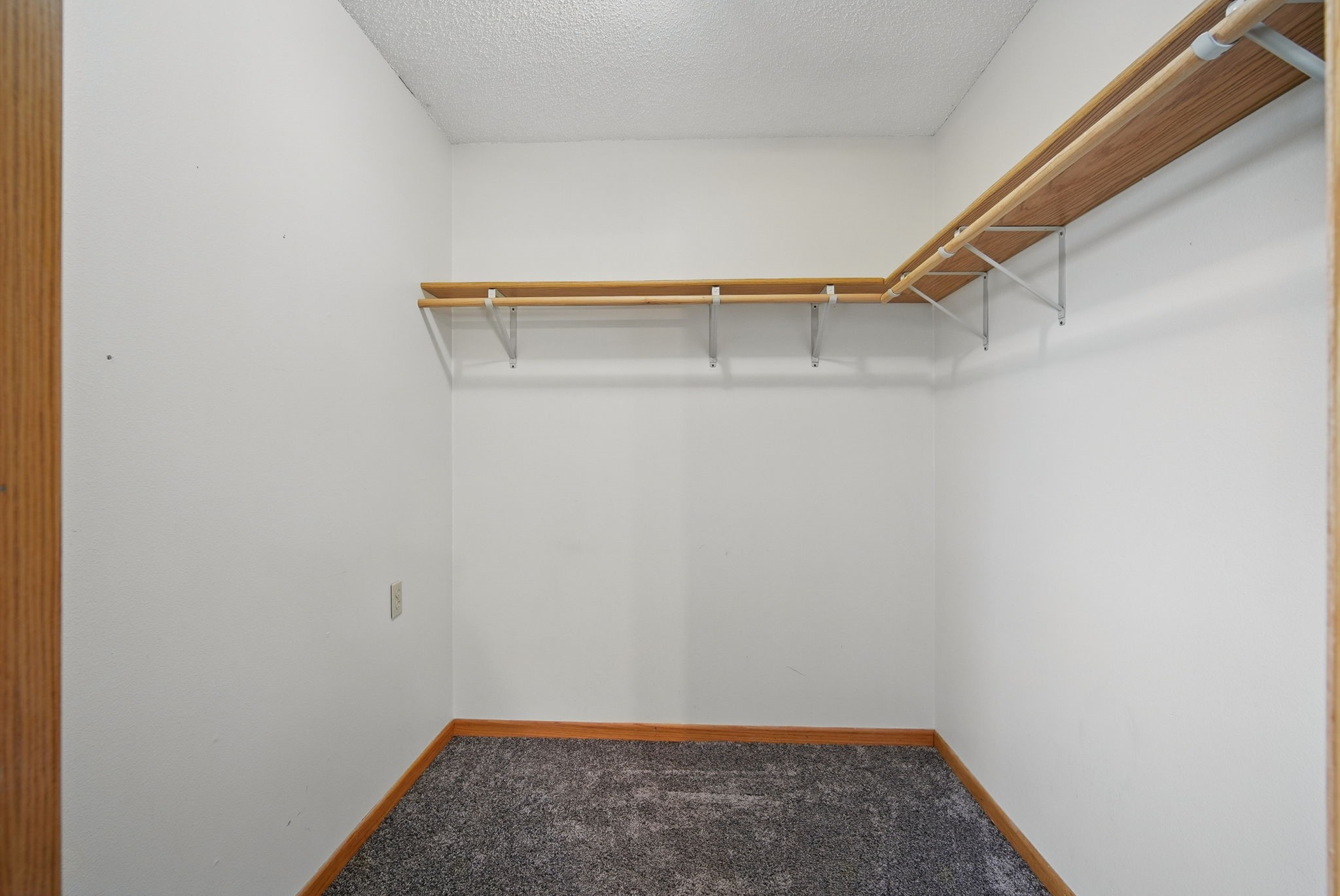 2900 Wagon Road, Stuart, Iowa image 17