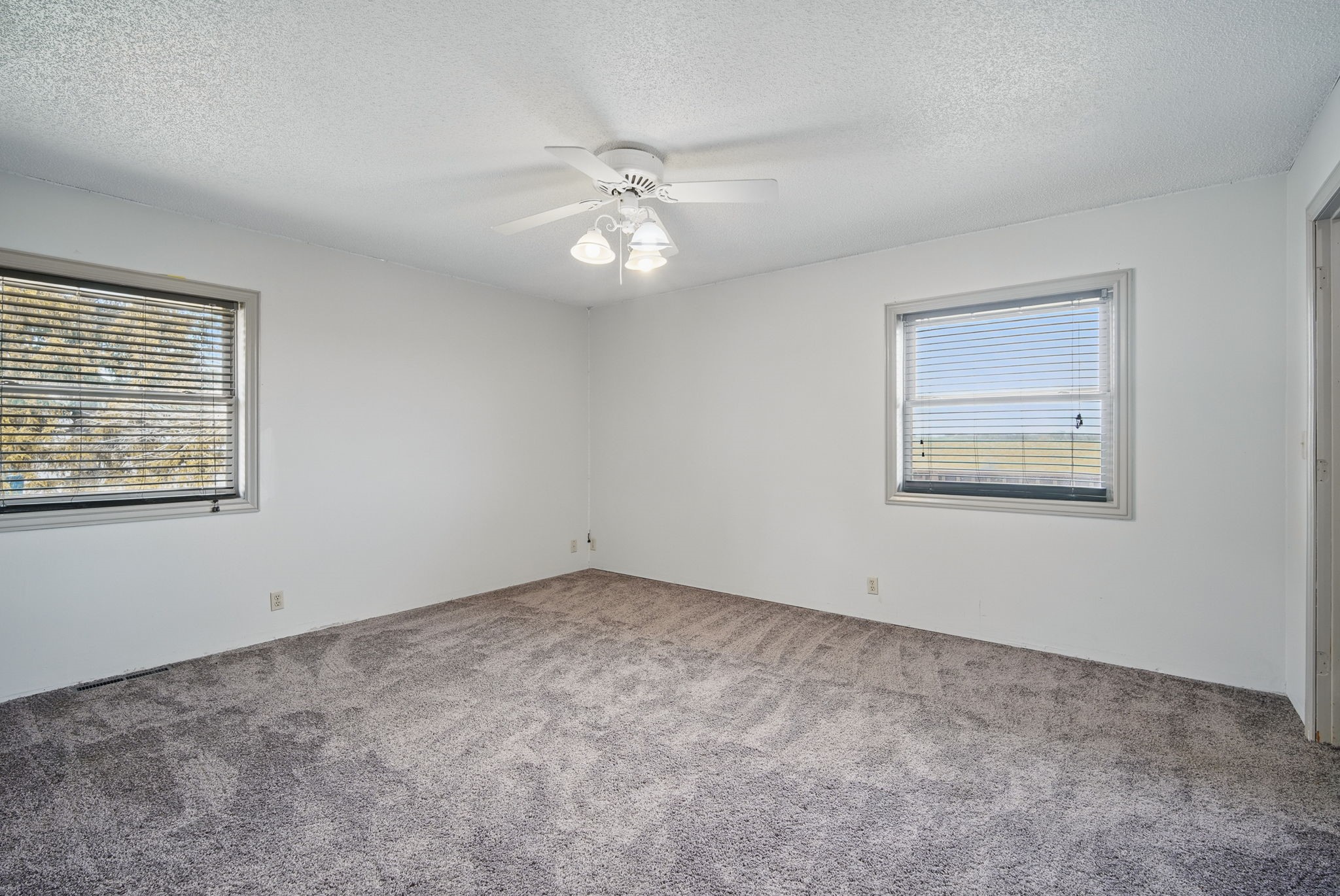 2900 Wagon Road, Stuart, Iowa image 14