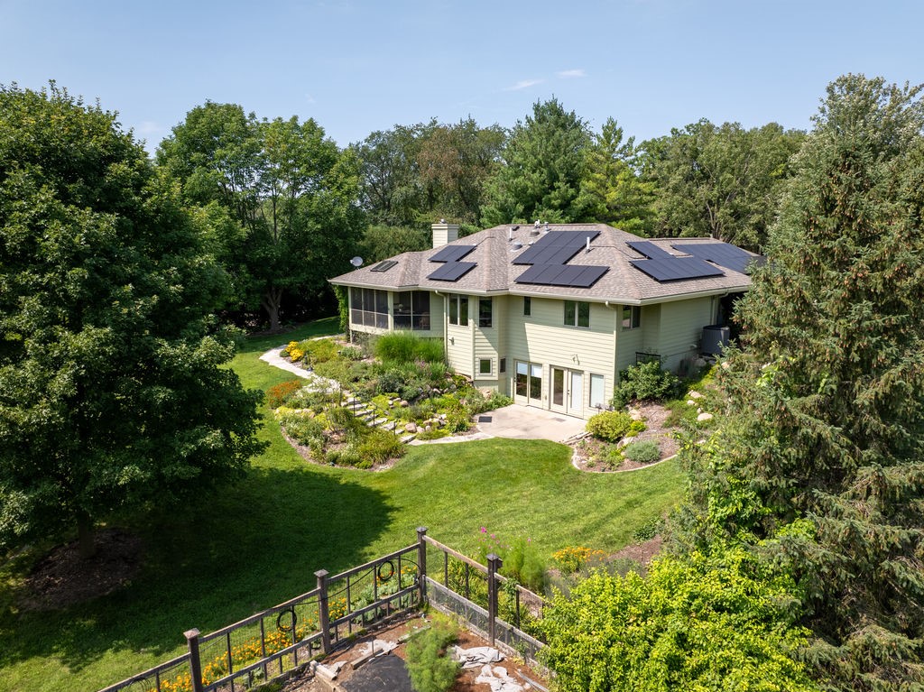 2918 NW 76th Avenue
