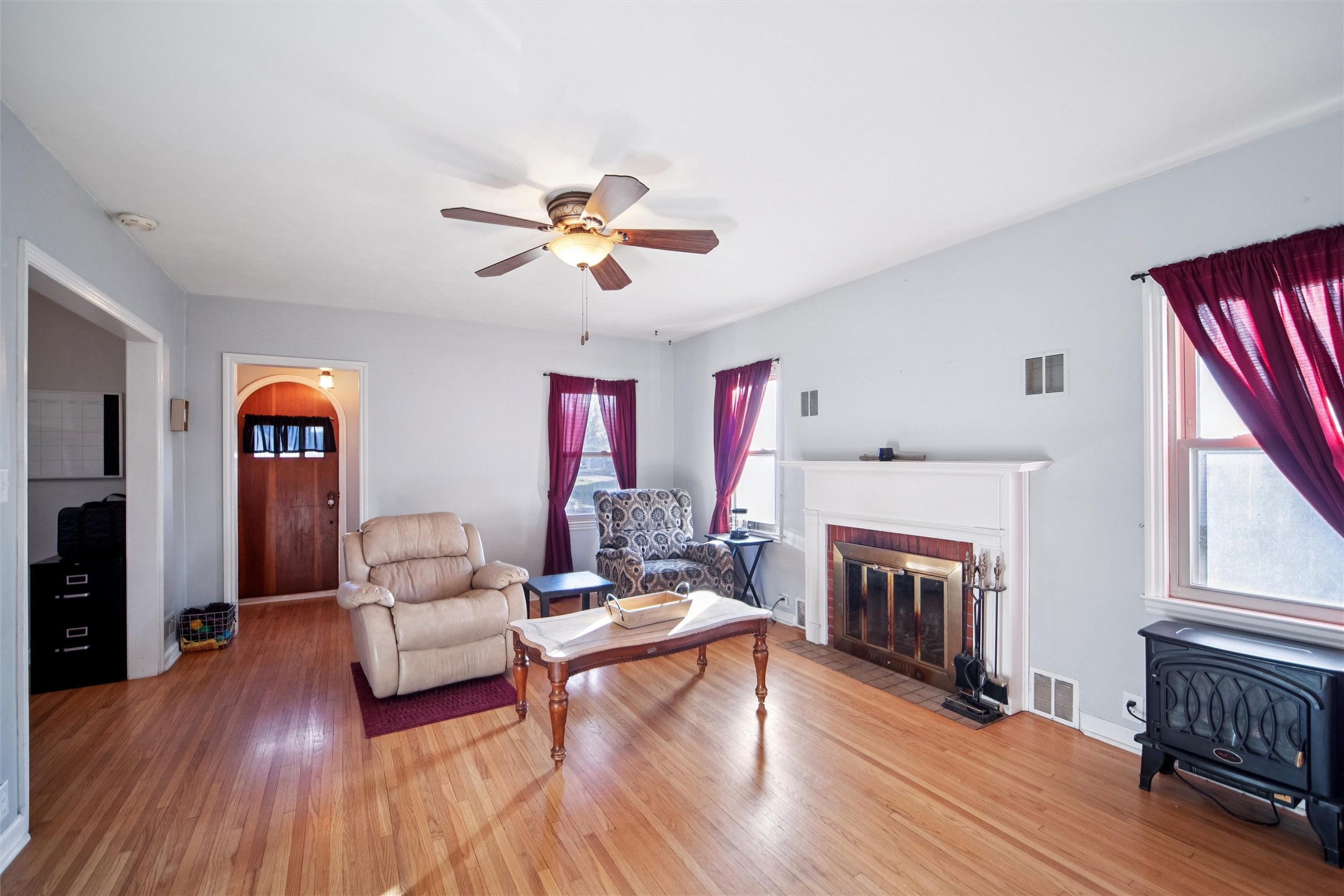 310 E Lincoln Street