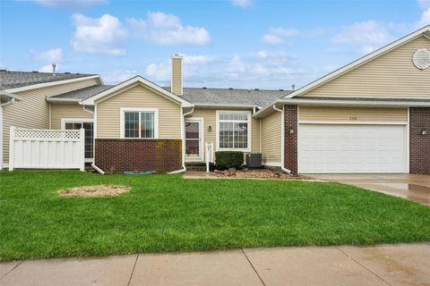Condo For Sale - 9508 Ironwood Lane<br/> Johnston, IA 50131