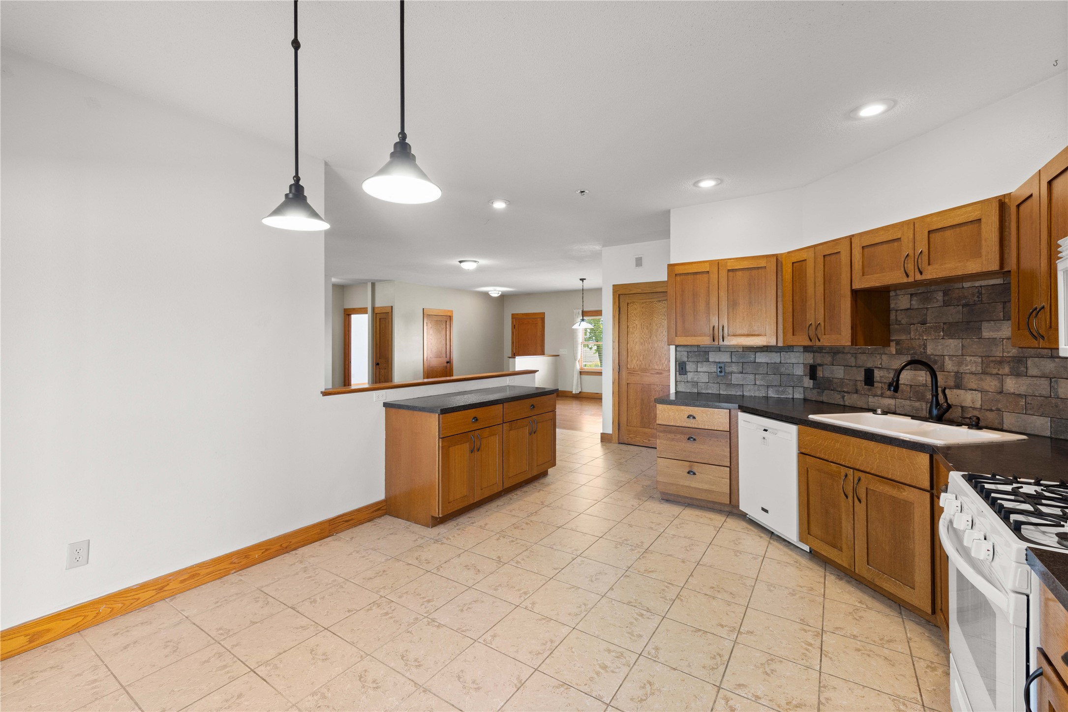 17745 600th Avenue, Nevada, Iowa image 13