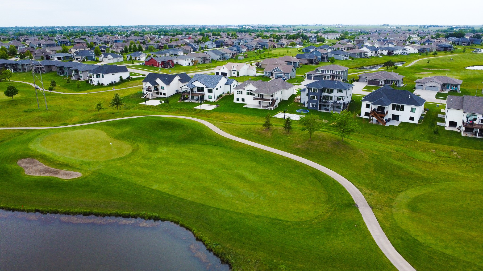 5027 NE Seneca Drive