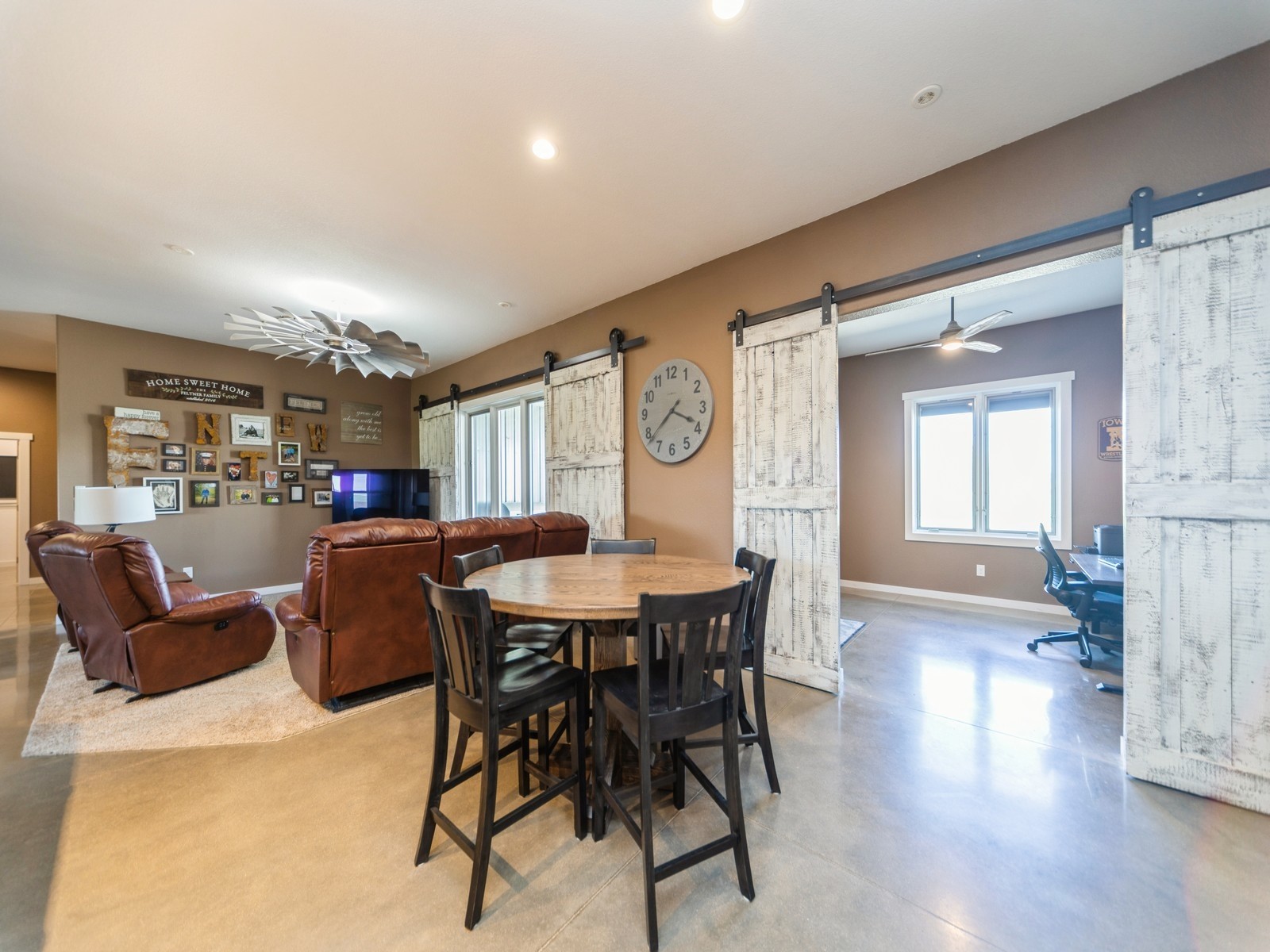 1563 105th Street, Earlham, Iowa image 7