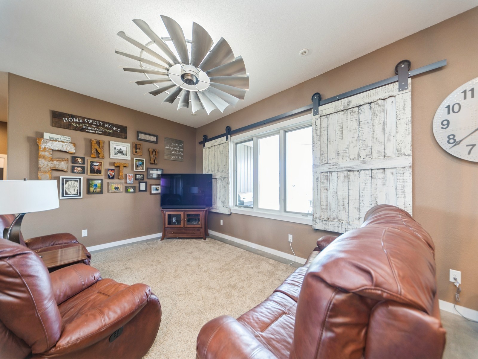 1563 105th Street, Earlham, Iowa image 9