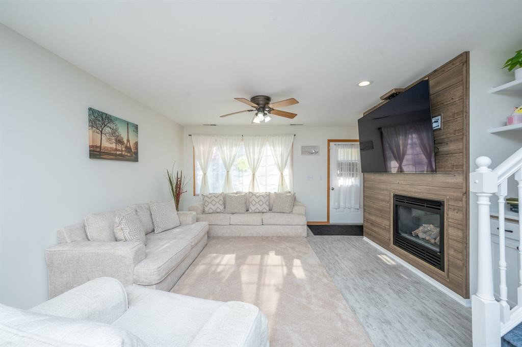 1517 SE Delaware Avenue #9, Ankeny, Iowa image 2