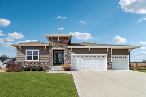 1601 N G Street Indianola IA 50125