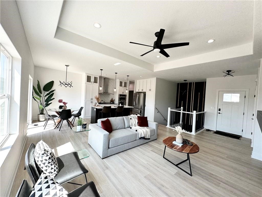 7036 Lake Ridge Avenue