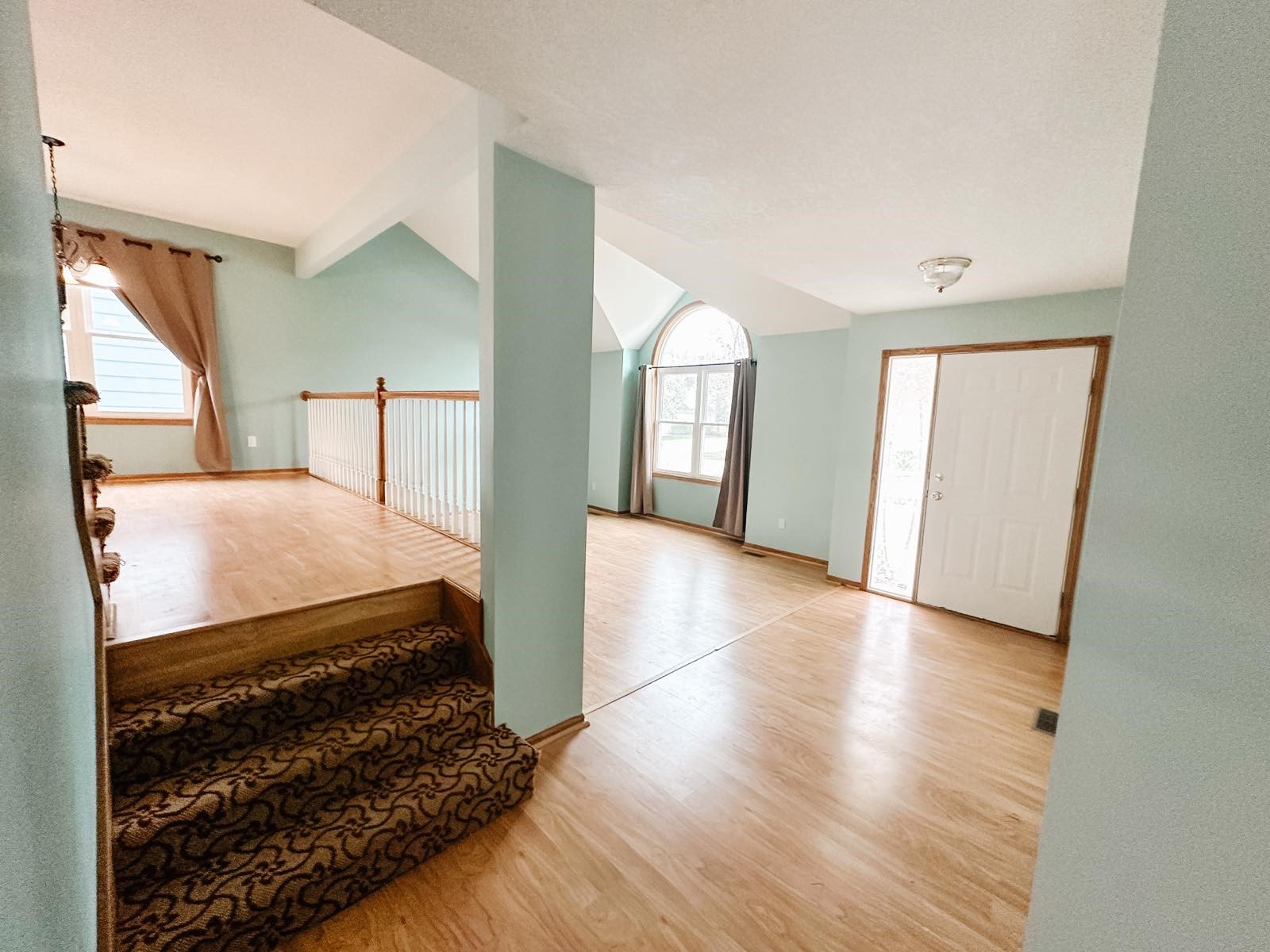 5559 Kensington Circle, Johnston, Iowa image 4