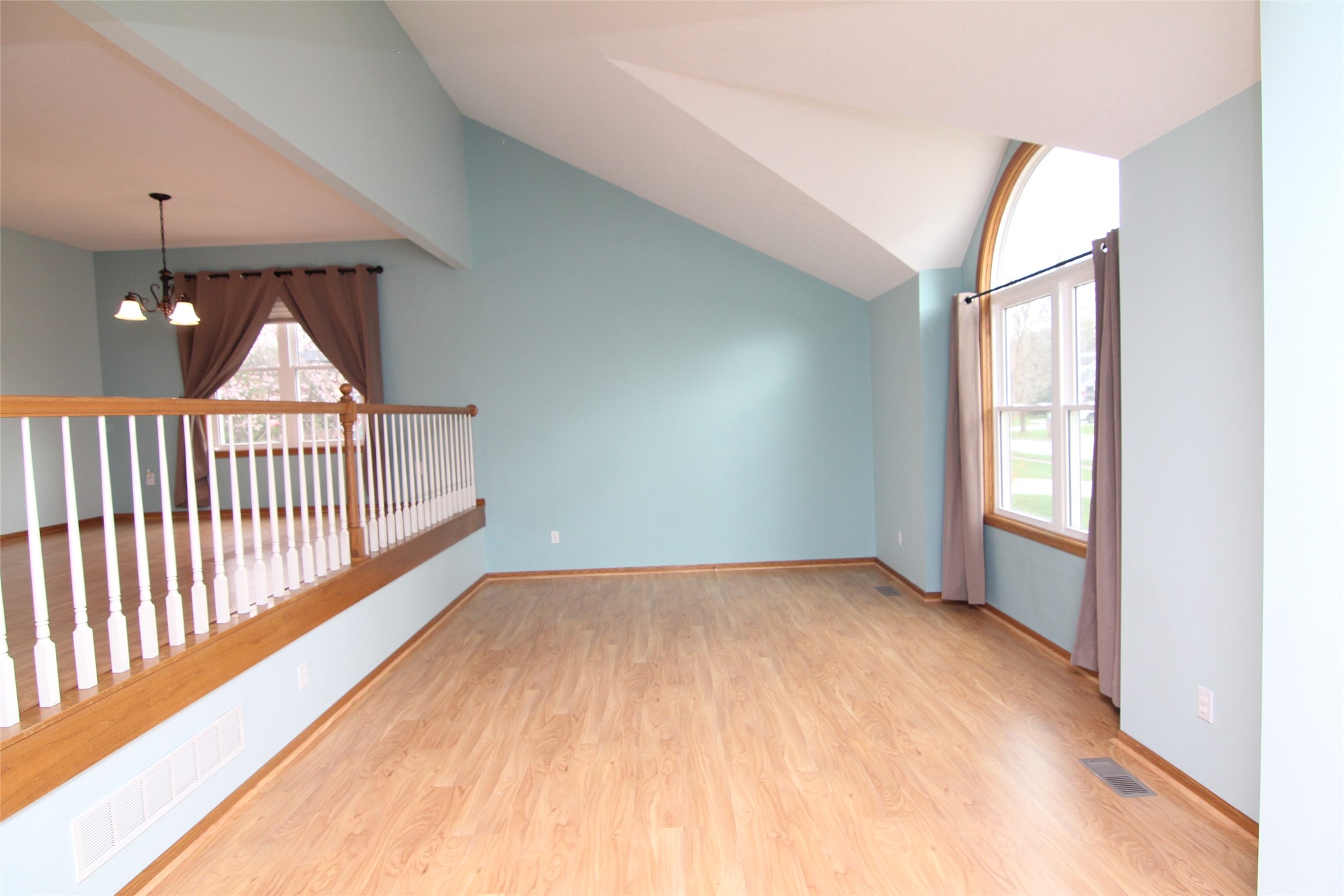 5559 Kensington Circle, Johnston, Iowa image 5