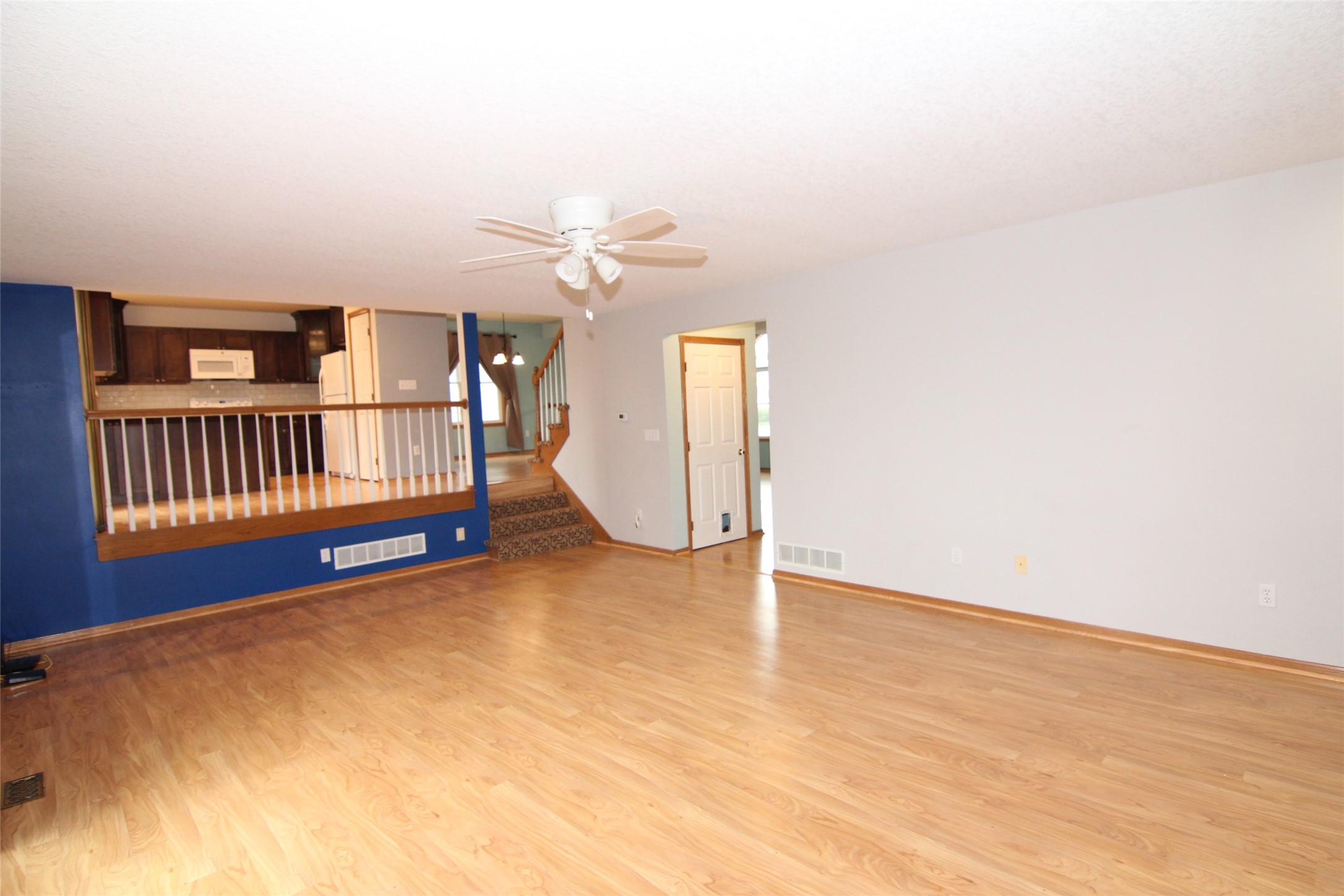 5559 Kensington Circle, Johnston, Iowa image 15