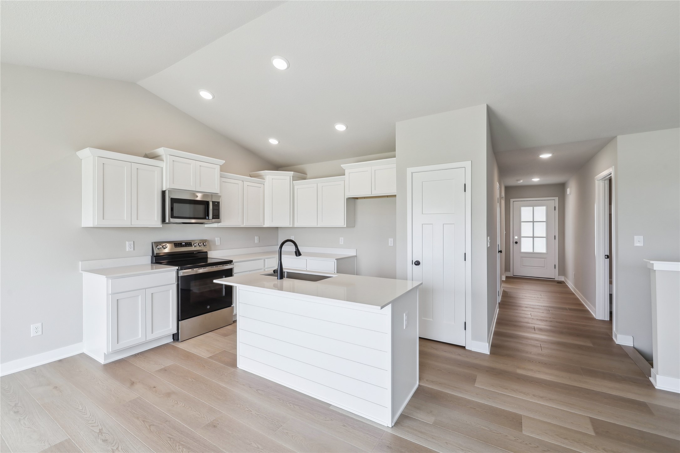 4421 NW Olivia Lane, Ankeny, Iowa image 3