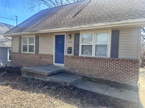 Homes For Sale - 1236 Edgemont Street<br/> Des Moines, IA 50315