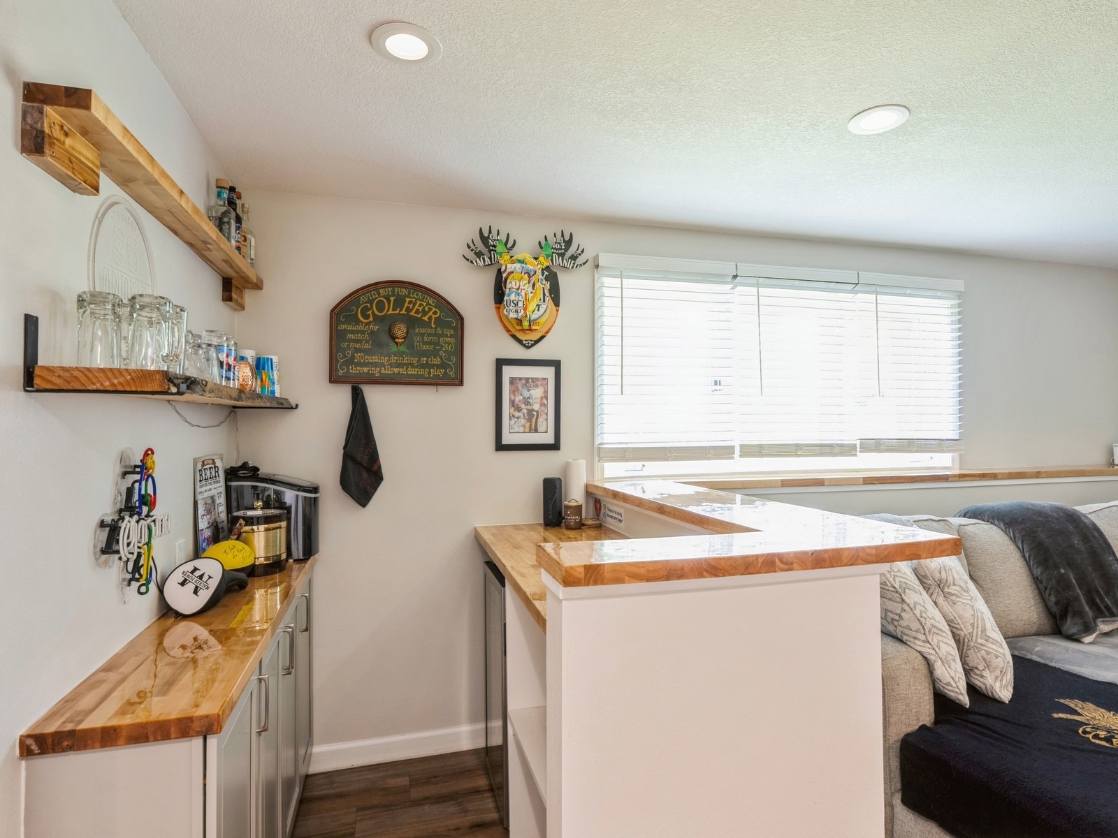 5031 Cherrywood Drive, West Des Moines, Iowa image 27
