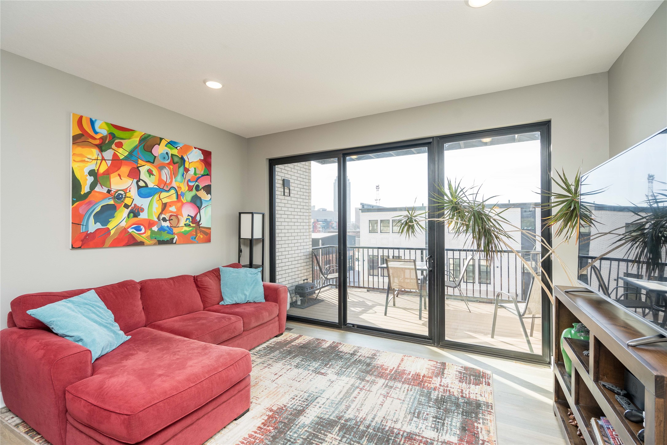 1343 Keosauqua Way, Des Moines, Iowa image 6