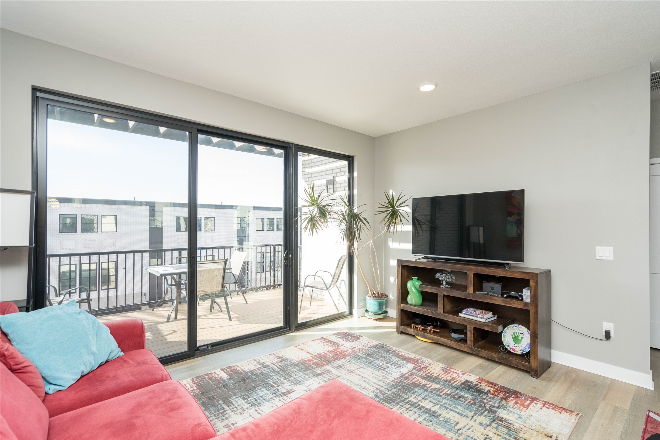 1343 Keosauqua Way, Des Moines, Iowa image 7