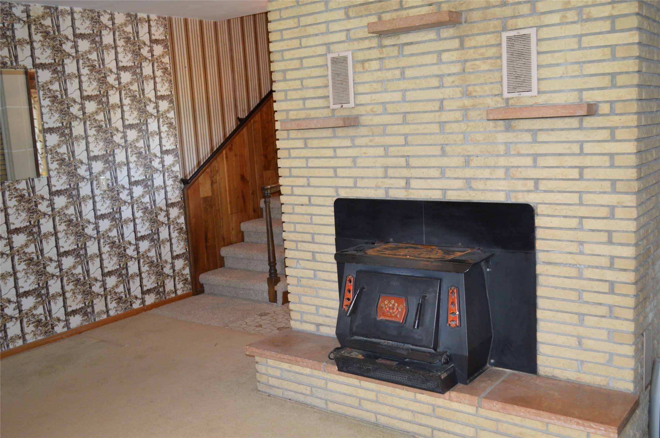 2234 155th Place, Knoxville, Iowa image 7