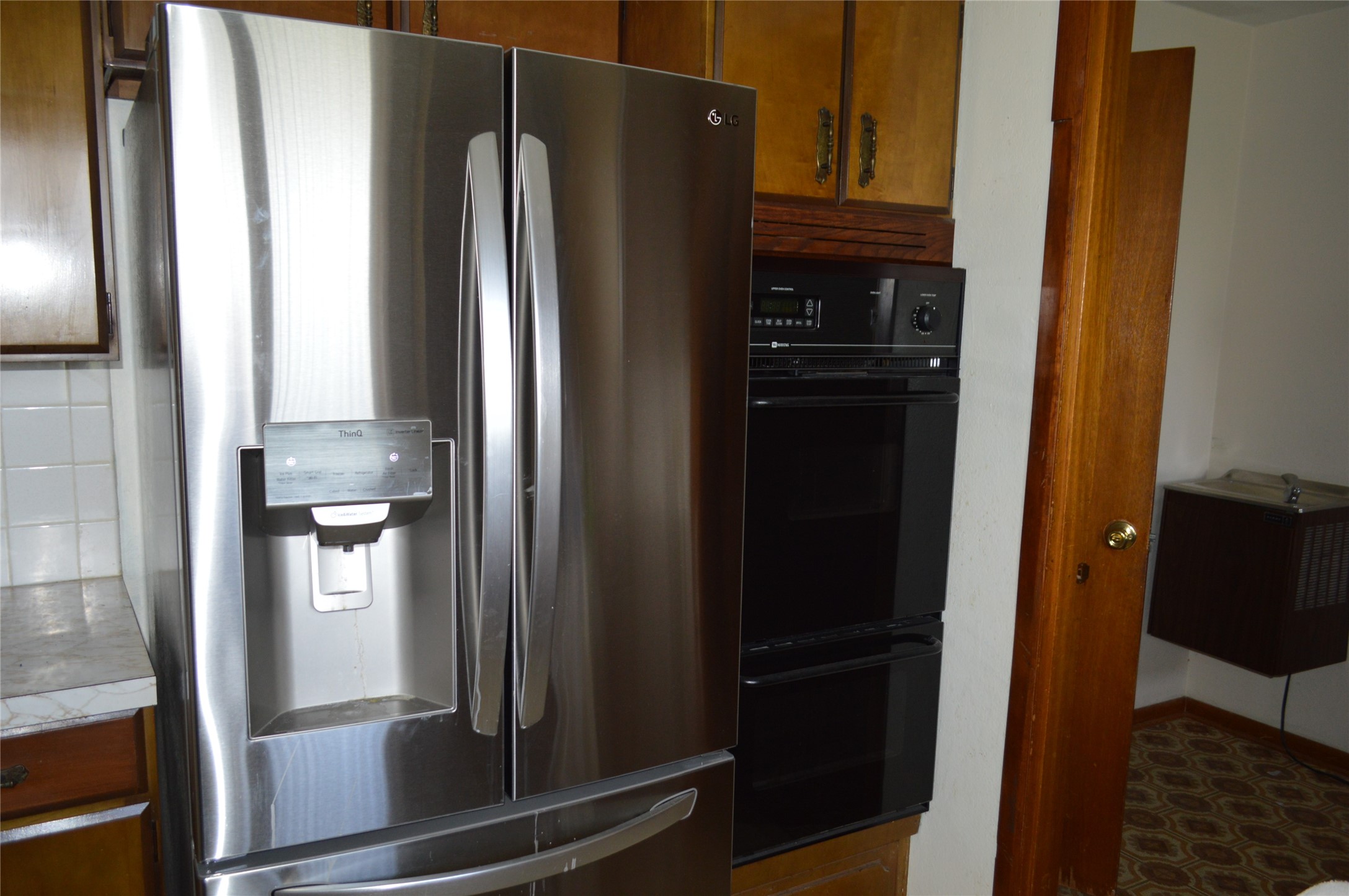 2234 155th Place, Knoxville, Iowa image 3