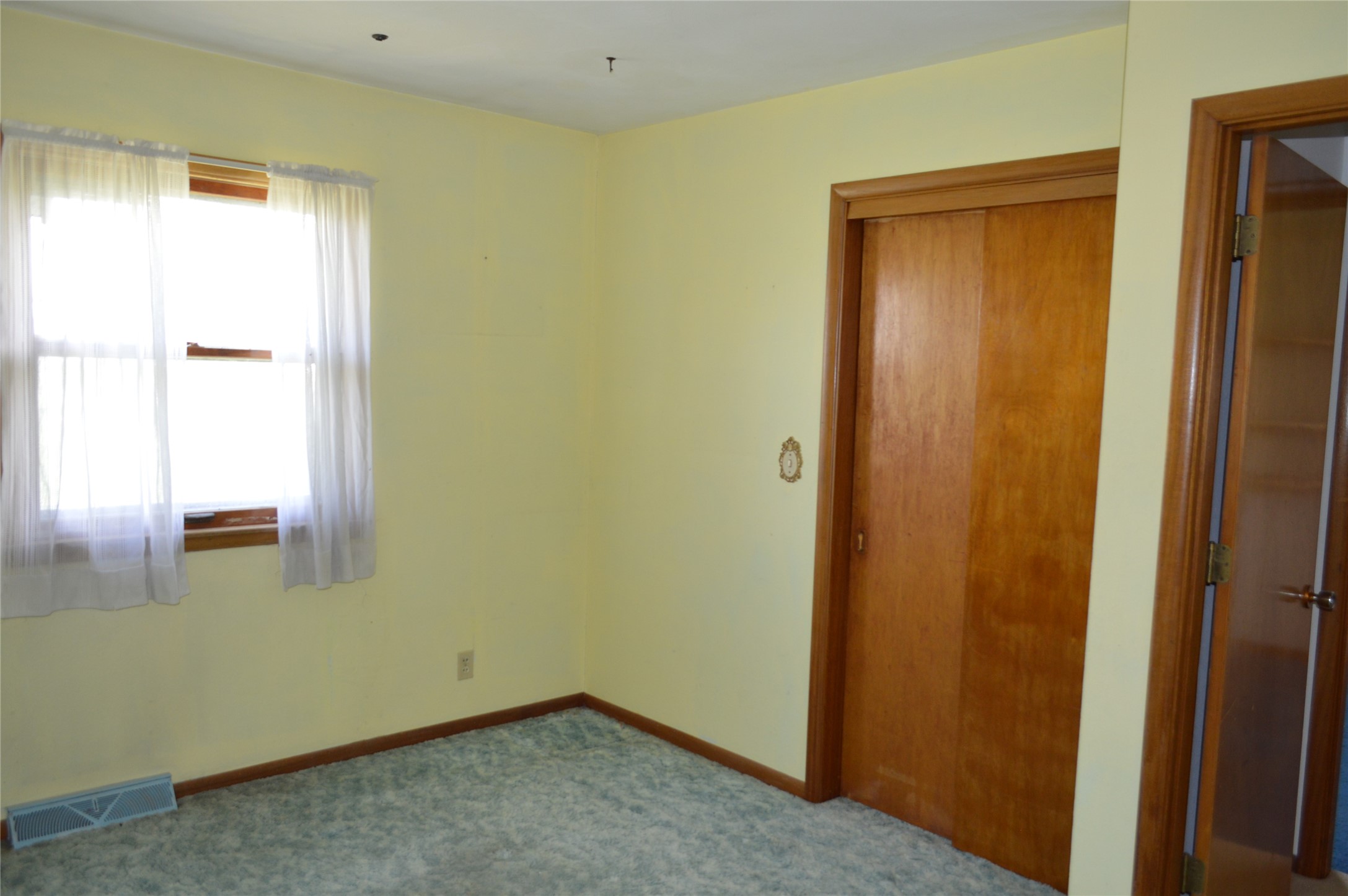 2234 155th Place, Knoxville, Iowa image 10