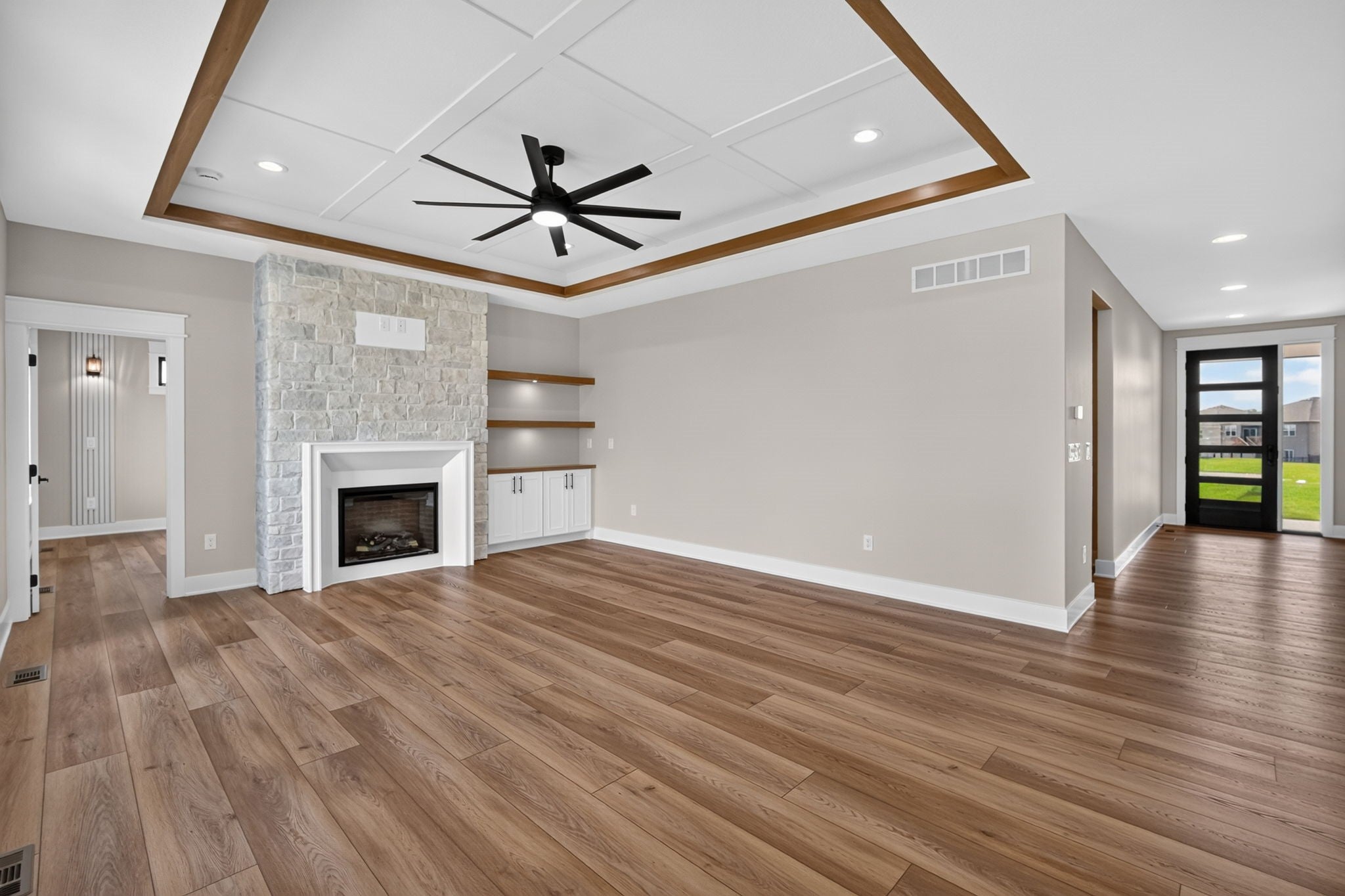 1435 NW Bull Run Court