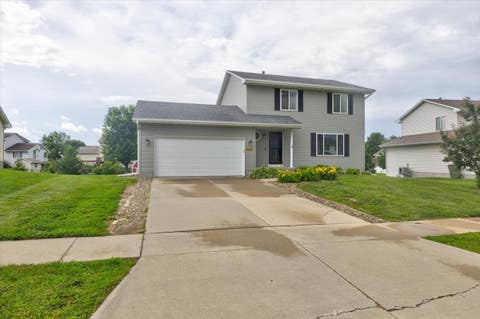 Homes For Sale - 2313 Park Avenue<br/> Dallas County, Granger, IA 50109