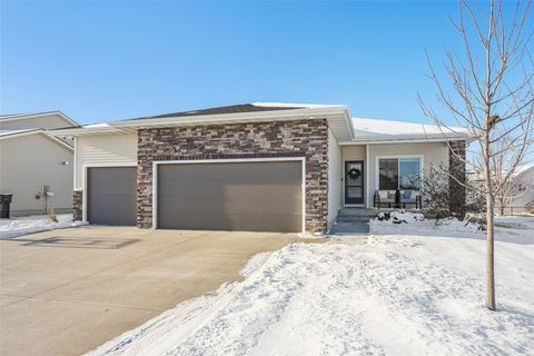 2902 SW Pleasant Street Ankeny IA 50023