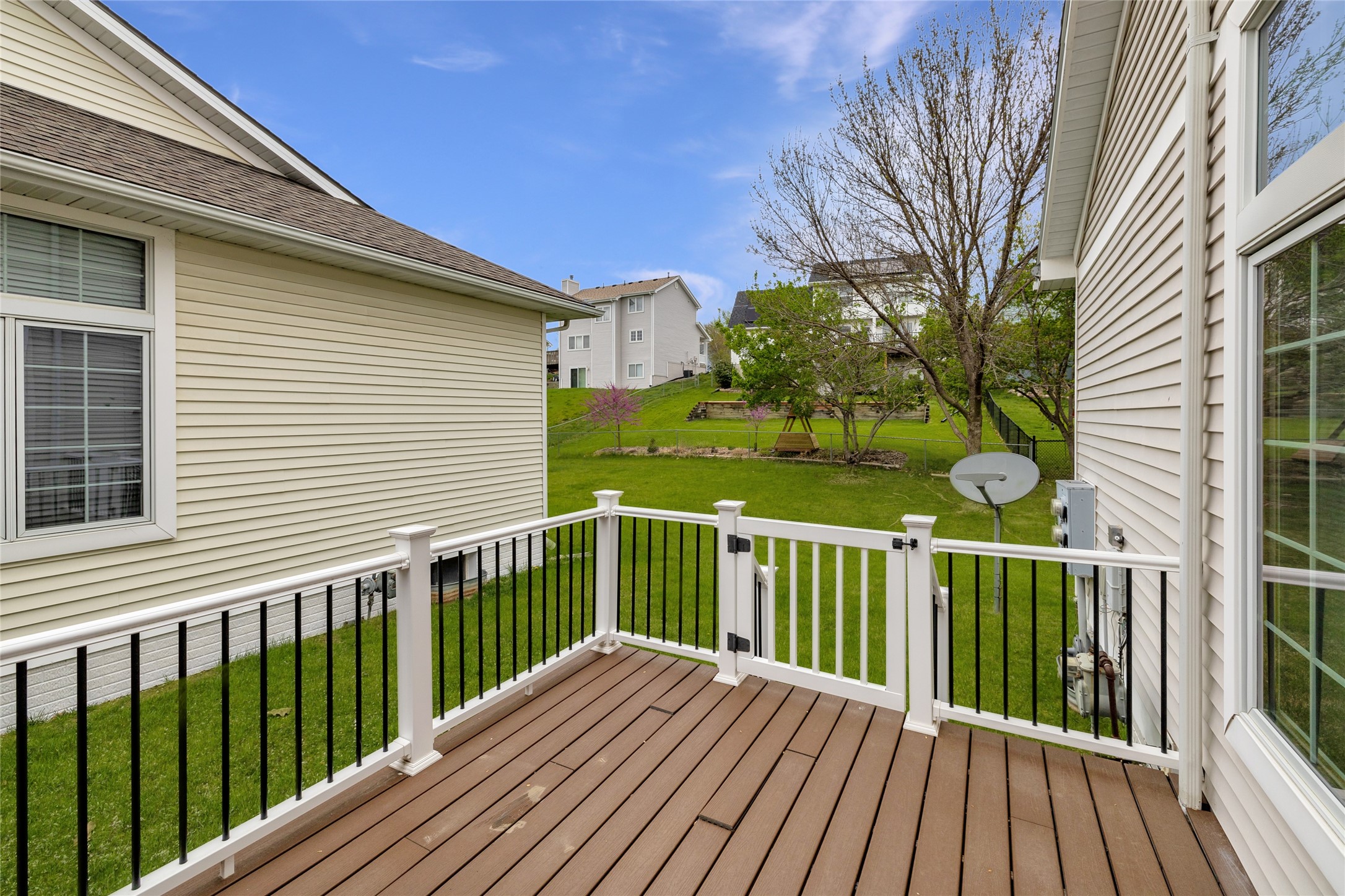 2329 Valley Ridge Place, West Des Moines, Iowa image 27