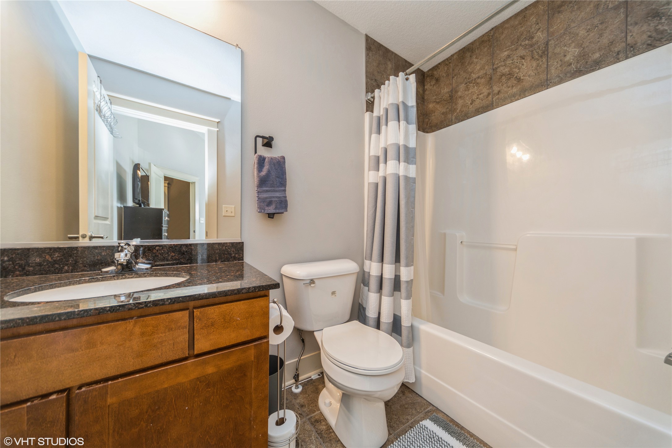 3600 SE Glenstone Drive #701, Grimes, Iowa image 15