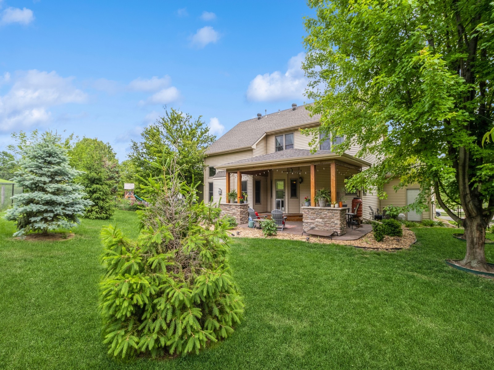 6818 Jules Verne Court, Johnston, Iowa image 35