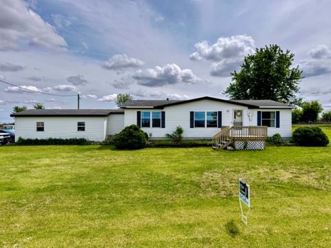 Homes For Sale - 1966 210th Street<br/> Boone, IA 50036
