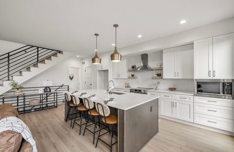 9364 Brooks Place Norwalk IA 50211