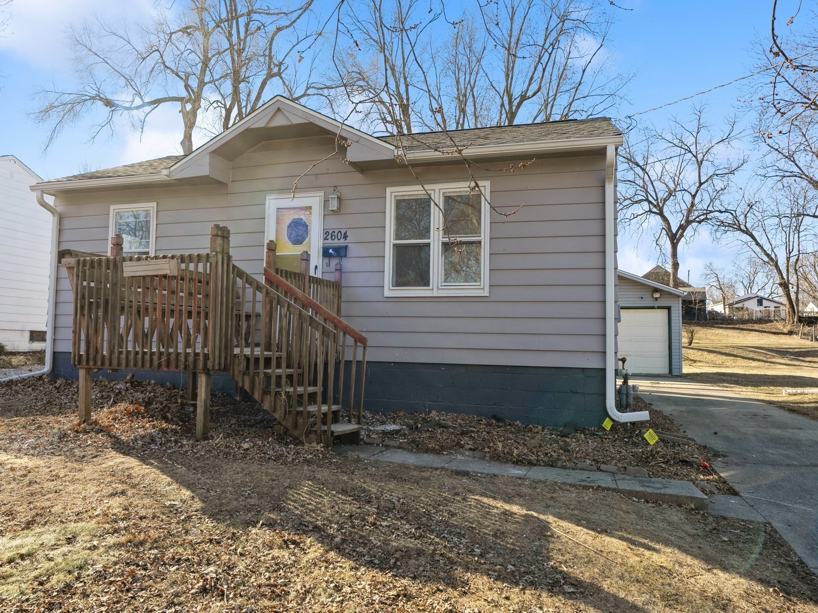 2604 56th Street, Des Moines, Iowa image 2