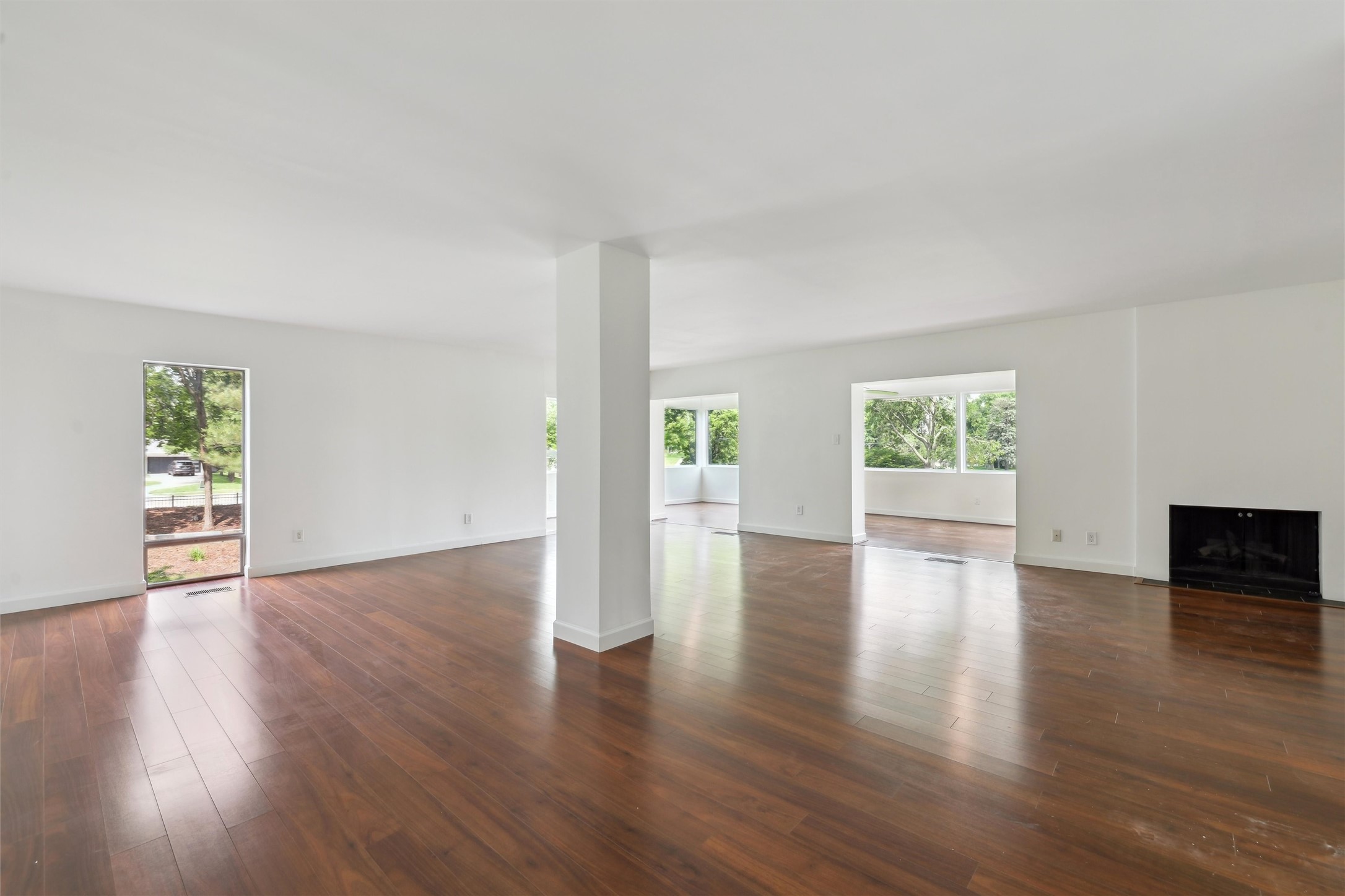 3131 Fleur Drive #208 AND 206, Des Moines, Iowa image 4