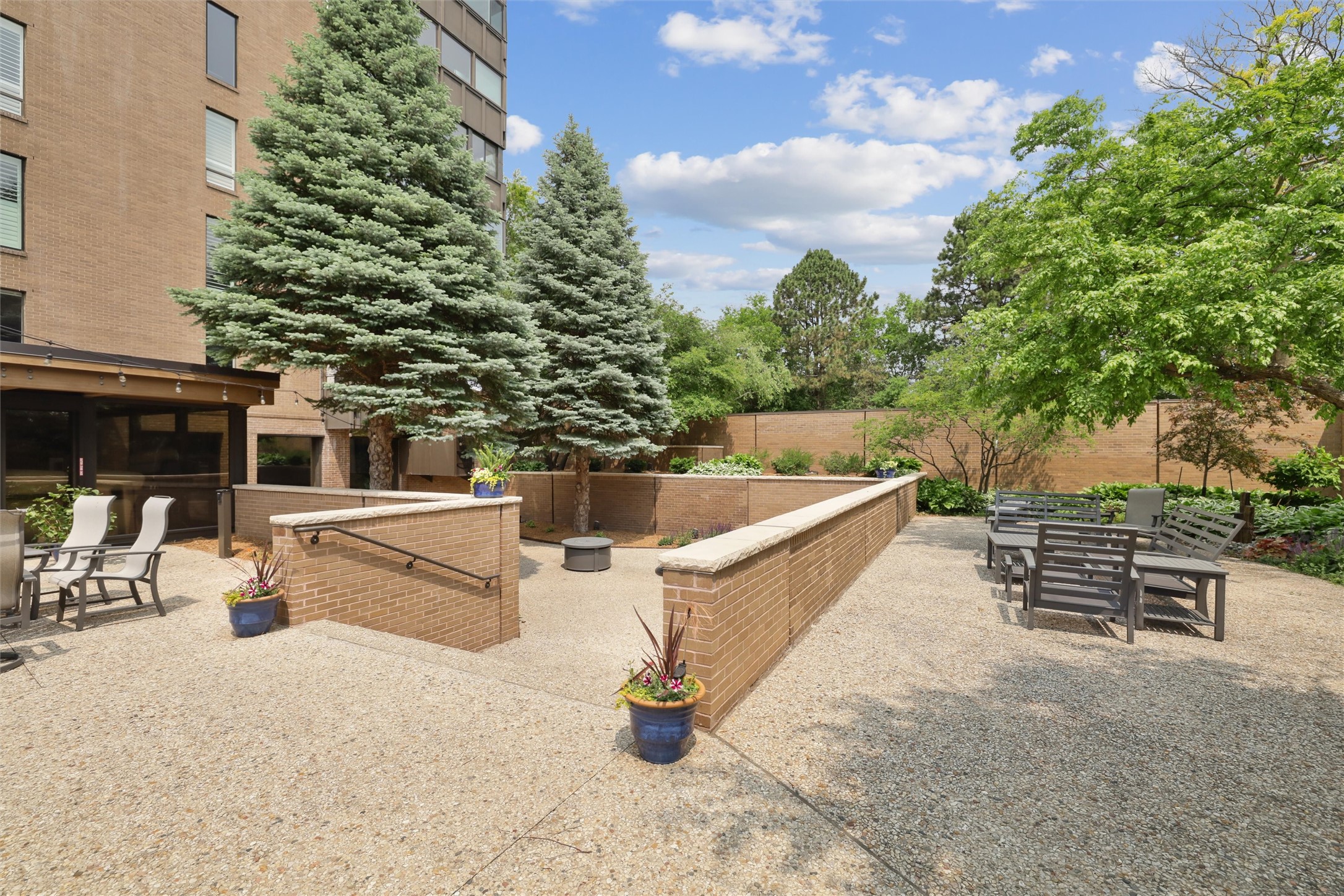 3131 Fleur Drive #208 AND 206, Des Moines, Iowa image 35