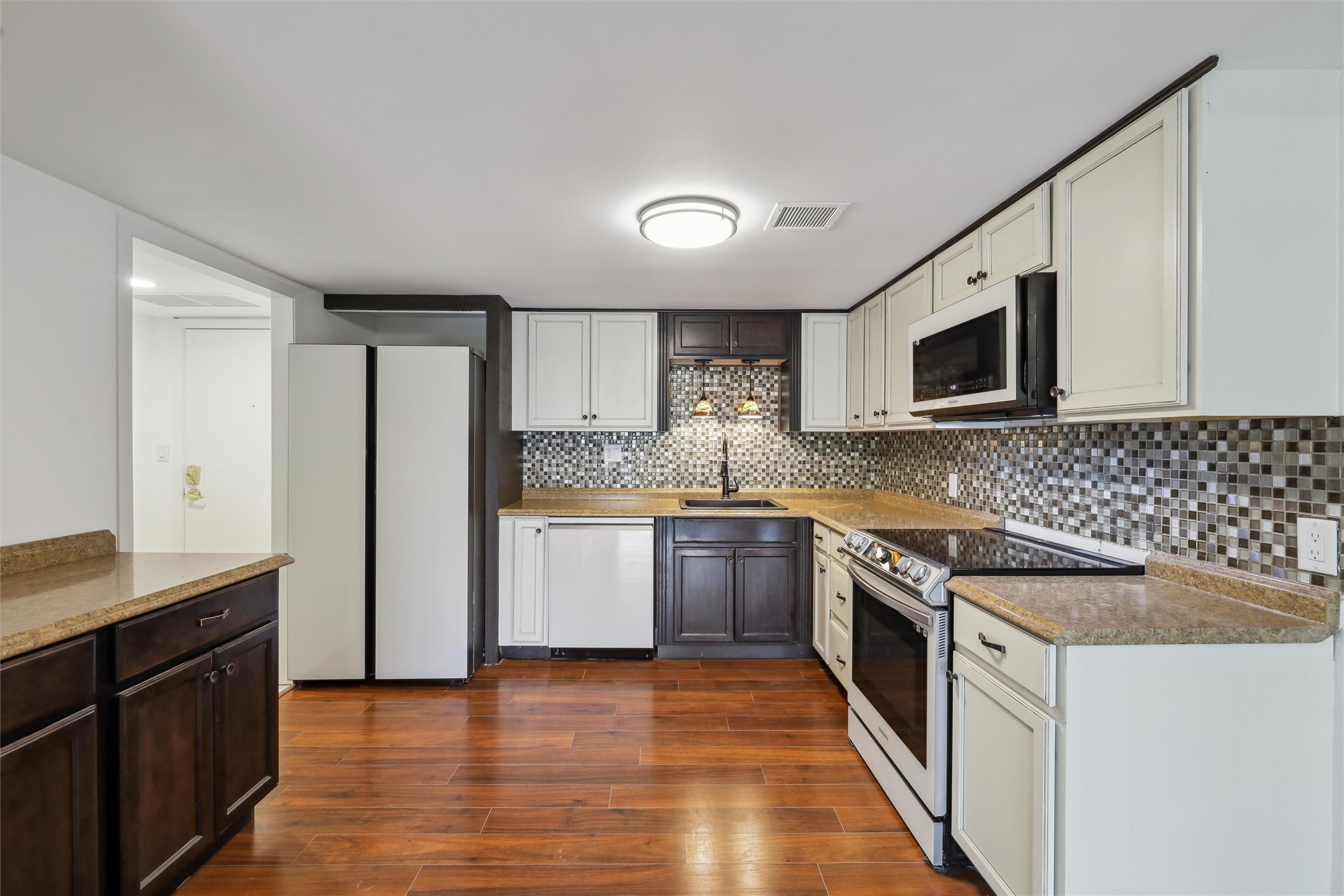 3131 Fleur Drive #208 AND 206, Des Moines, Iowa image 18