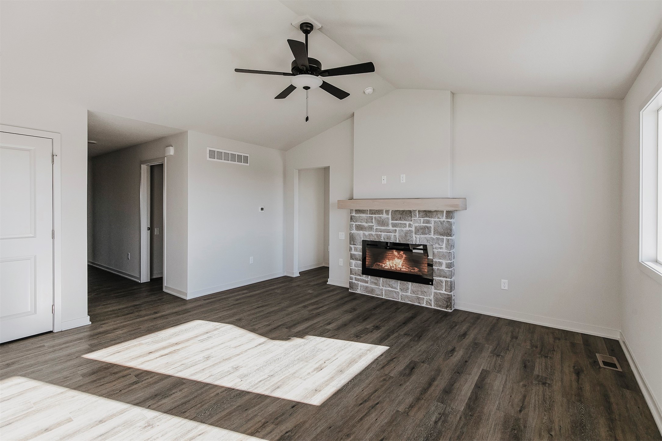 825 3rd Street, Bondurant, Iowa image 10