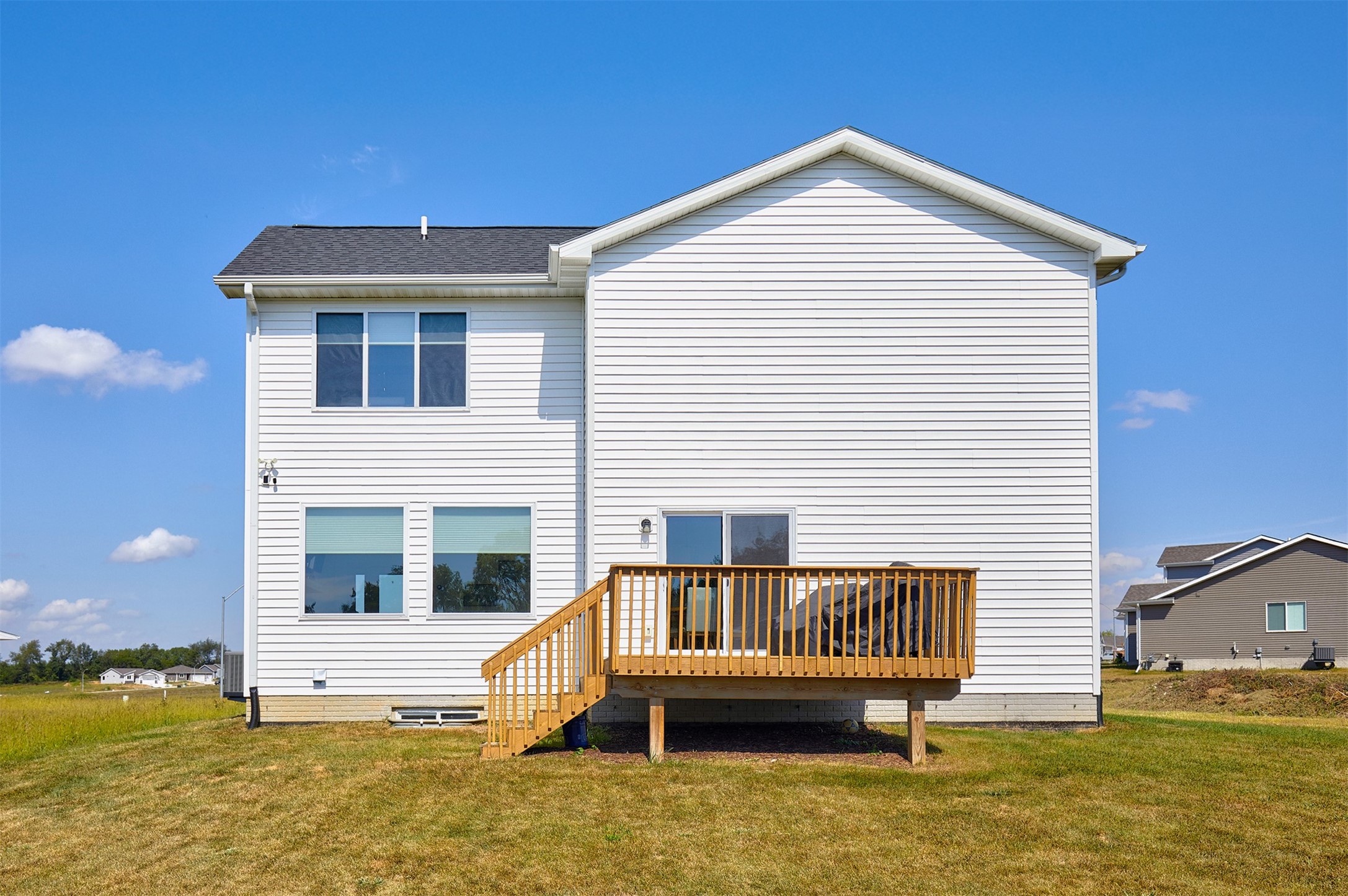 500 W Walnut Place
