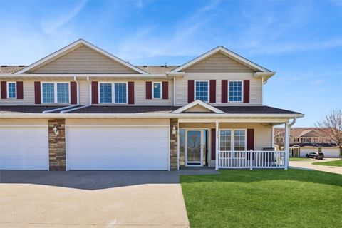Condo For Sale - 2900 SE Glenstone Drive #203<br/> Grimes, IA 50111