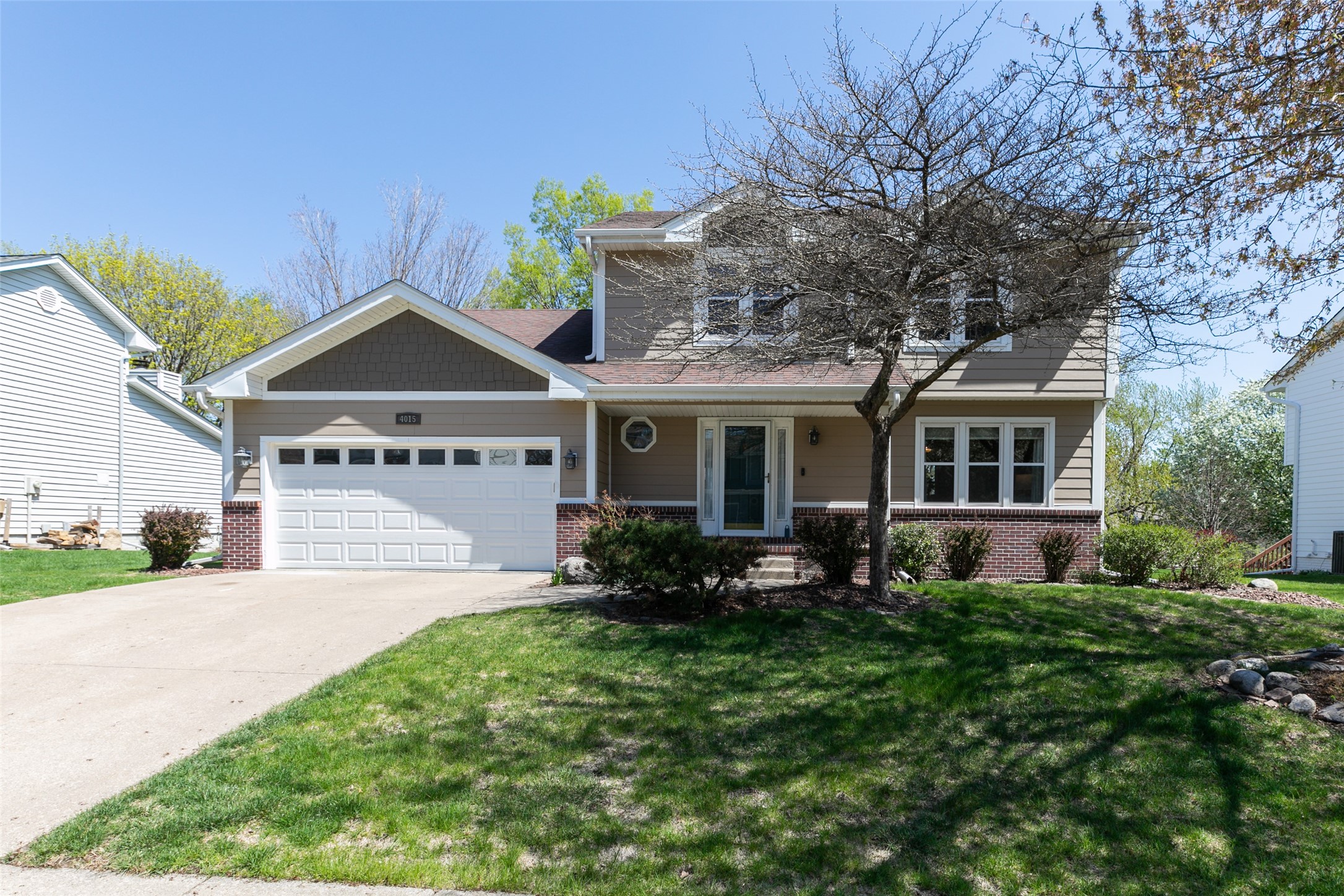 4015 98th Street, Urbandale, Iowa image 1