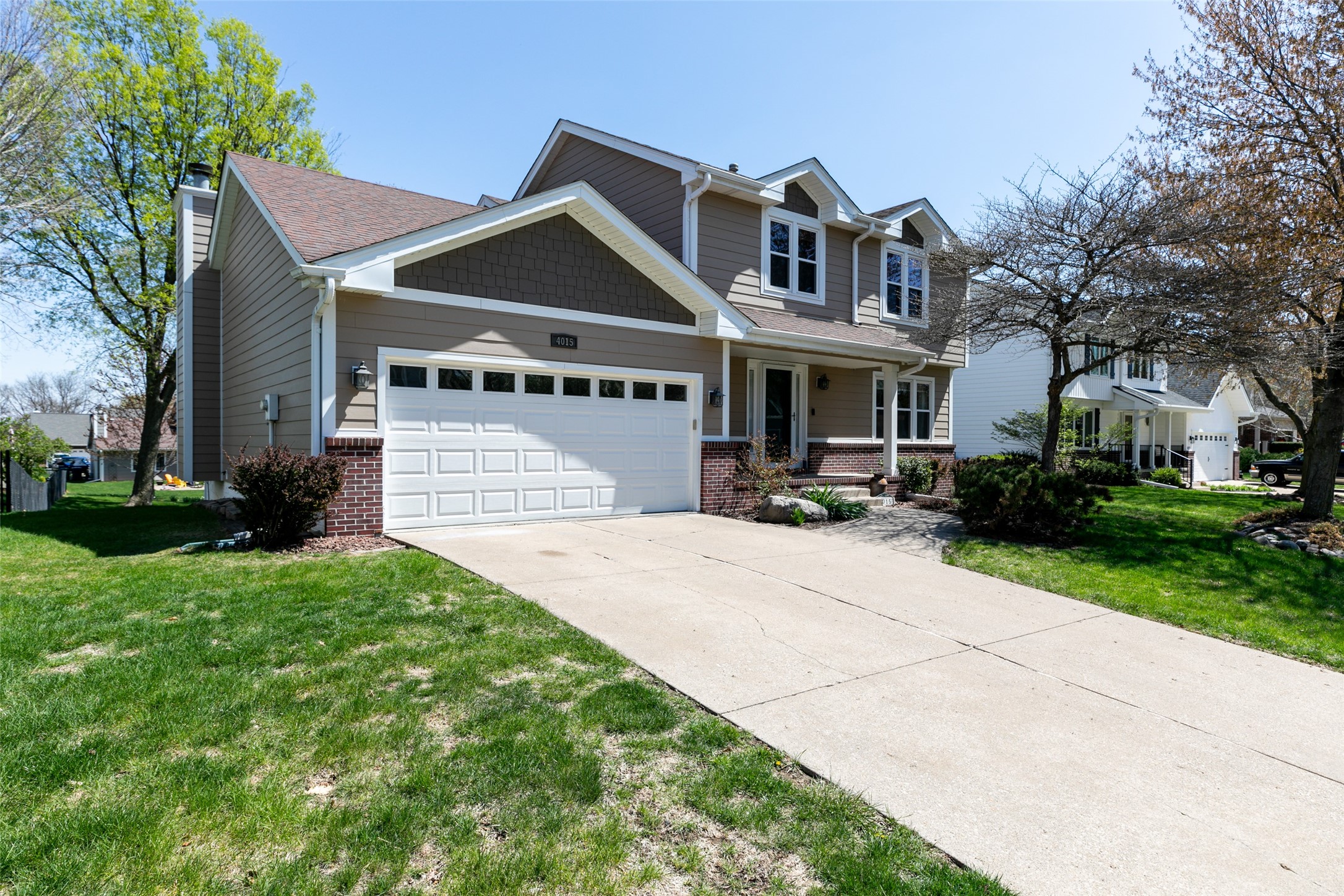 4015 98th Street, Urbandale, Iowa image 2