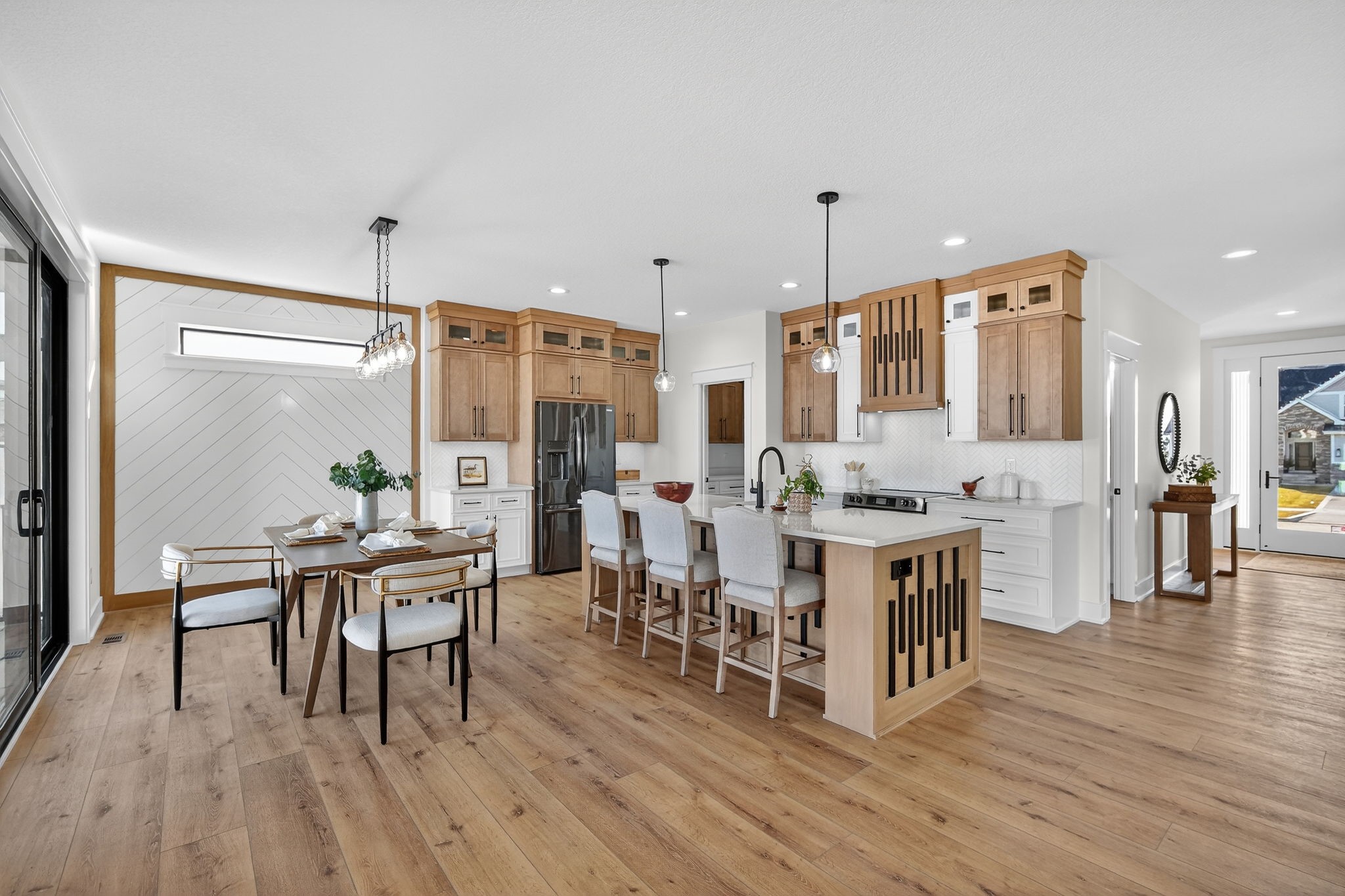 225 NW Woodmoor Drive