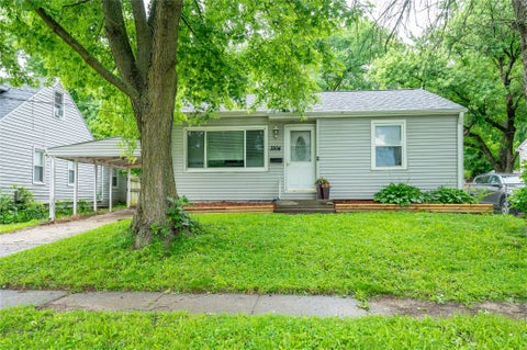 Homes For Sale - 3504 27th Street<br/> Des Moines, IA 50310