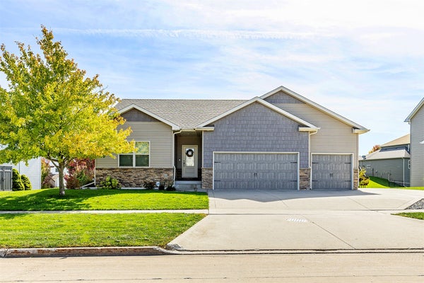 3209 NW 13TH ST, ANKENY, IA 50023 - Image 0abca6cd0925e61e95f68cce3a820f73/3004399238