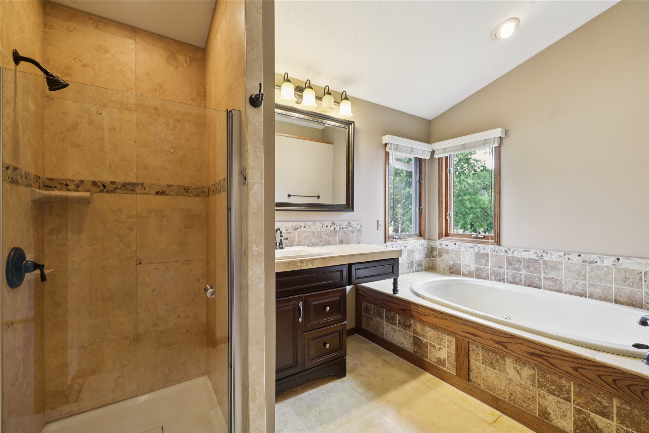 313 29th Street, West Des Moines, Iowa image 19
